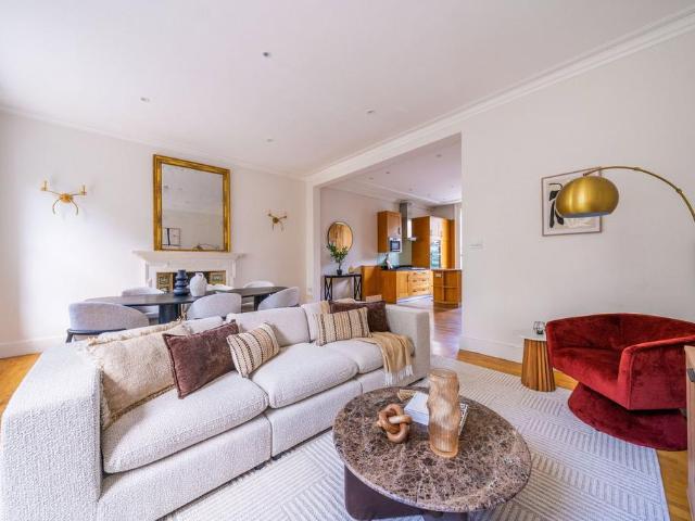 4 bedroom apartment for sale