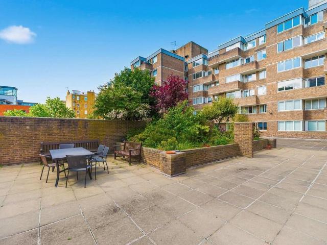 4 bedroom apartment for sale
