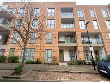 4 bedroom apartment for sale