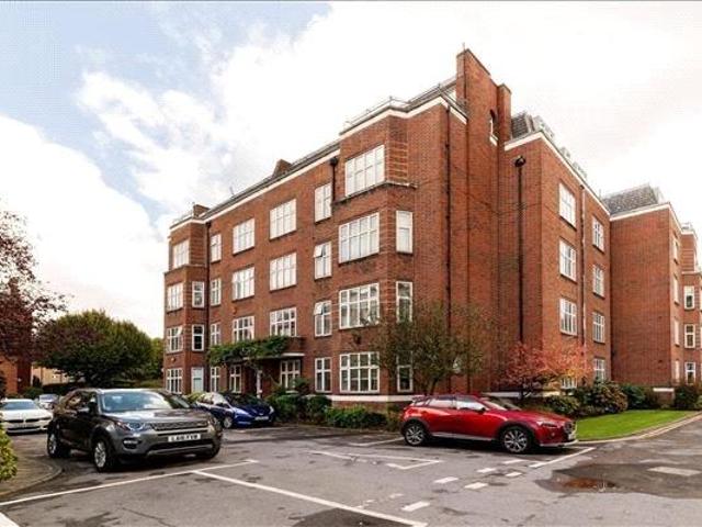 4 bedroom apartment for sale
