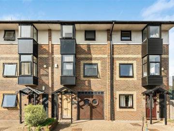 4 bedroom apartment for sale