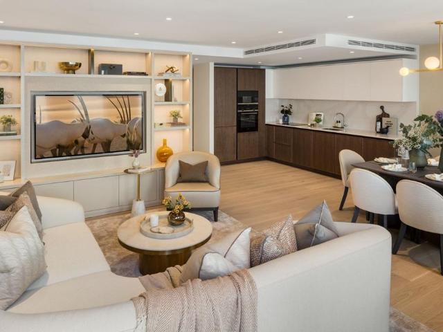 4 bedroom apartment for sale