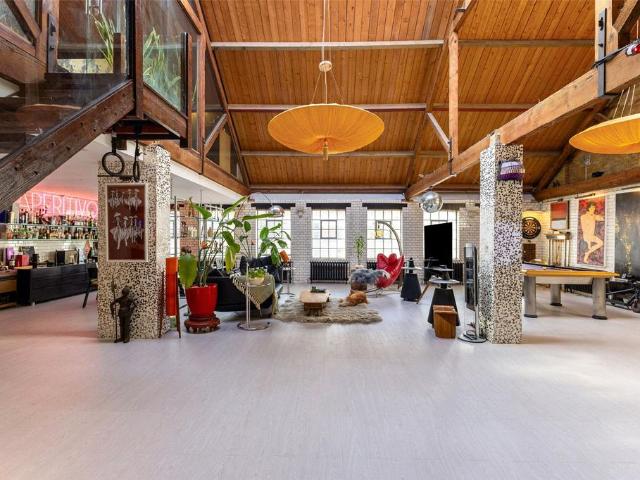 4 bedroom apartment for sale