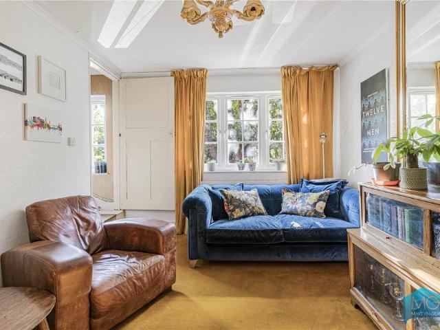 4 bedroom apartment for sale