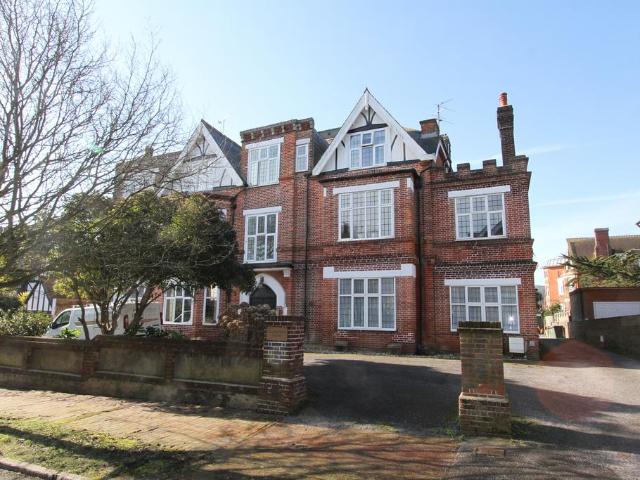 4 bedroom apartment for sale