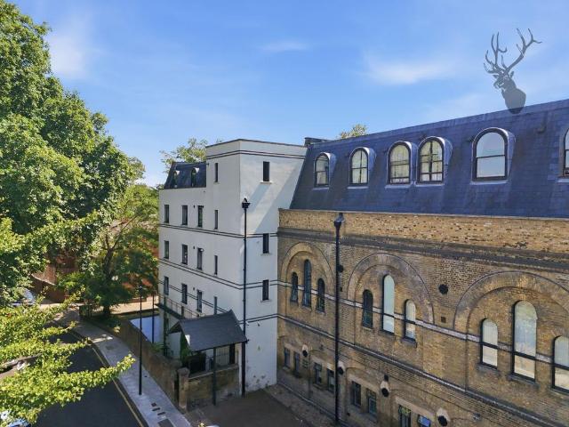 4 bedroom apartment for sale