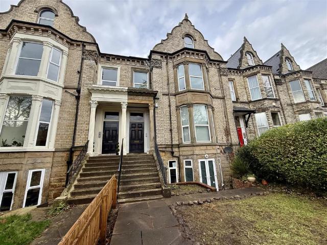 4 bedroom apartment for sale