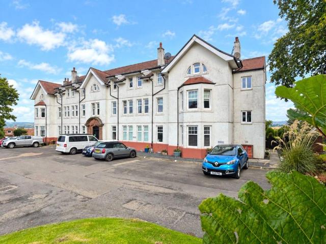 4 bedroom apartment for sale