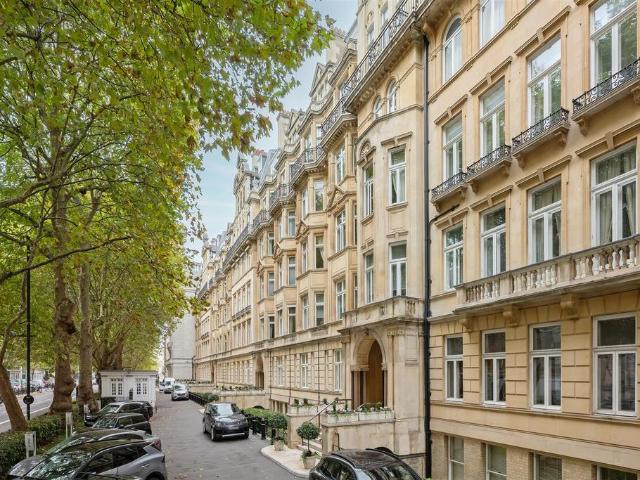 4 bedroom apartment for sale