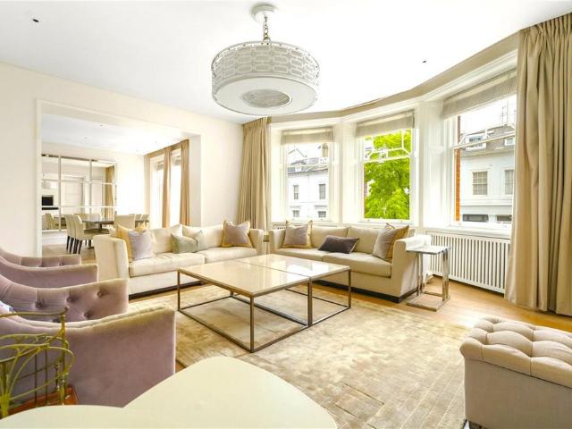 4 bedroom apartment for sale