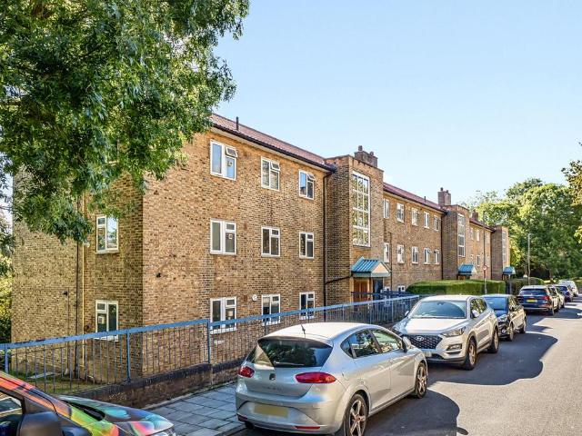 4 bedroom apartment for sale