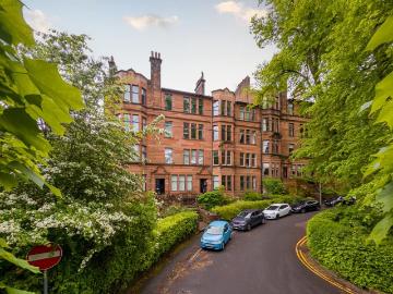 4 bedroom apartment for sale