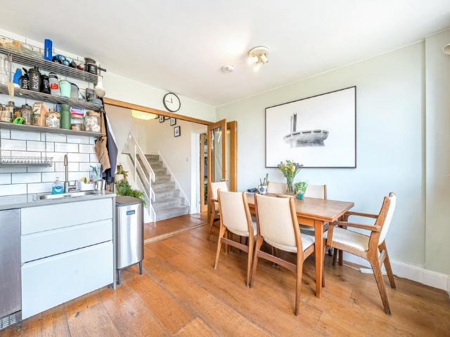 4 bedroom apartment for sale