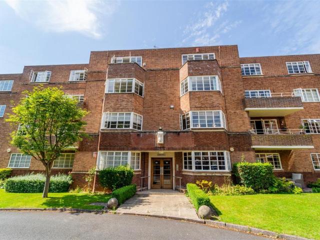 4 bedroom apartment for sale