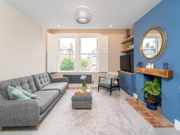 4 bedroom apartment for sale