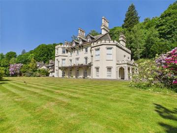 4 bedroom apartment for sale