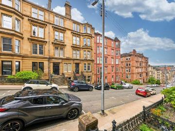 Flat for sale in Glasgow