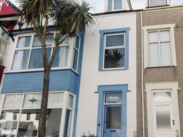 4 bedroom apartment for sale