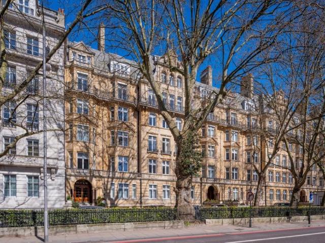 4 bedroom apartment for sale