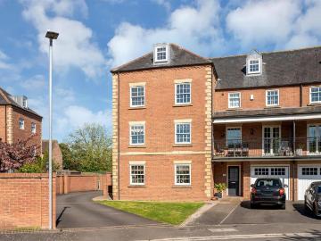 4 bedroom apartment for sale