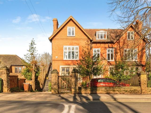 4 bedroom apartment for sale