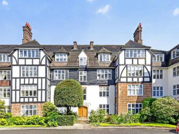 Roehampton, London, Greater London - Garden