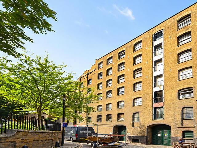 4 bedroom apartment for sale