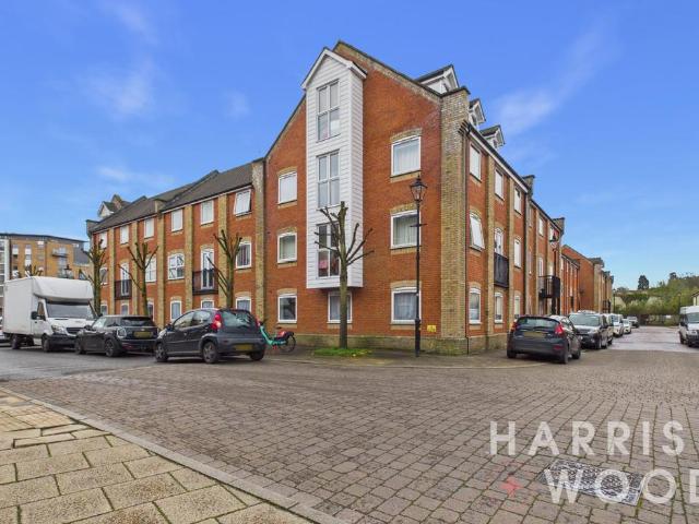 4 bedroom apartment for sale