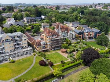 4 bedroom apartment for sale