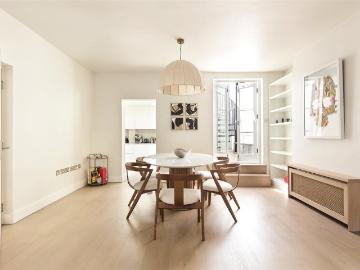 4 bedroom apartment for sale