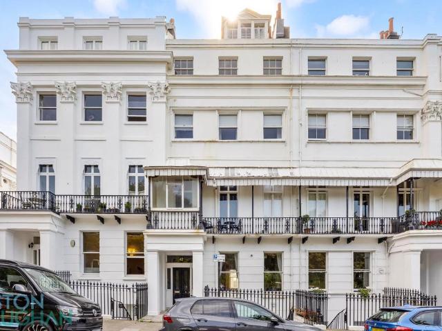 4 bedroom apartment for sale