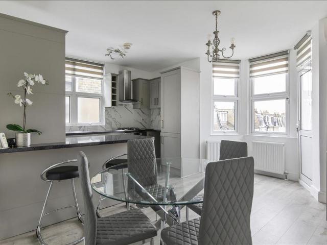 4 bedroom apartment for sale