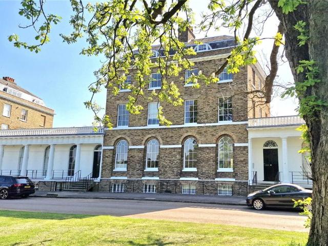 4 bedroom apartment for sale