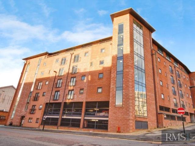 4 bedroom apartment for sale