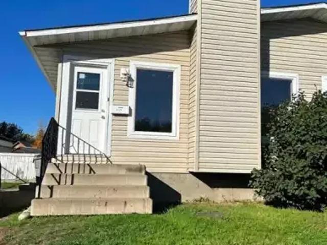 4 Bedroom Apartment Grande Prairie AB 105654248