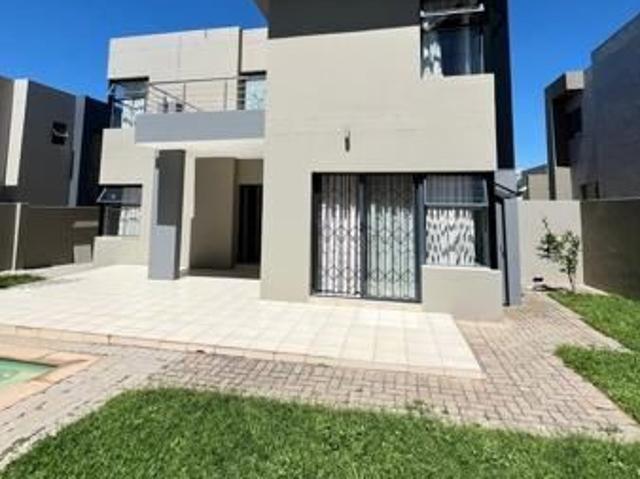 4 Bedroom Apartment in North Riding