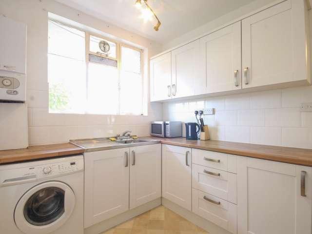 4 Bedroom Apartment in Bayswater