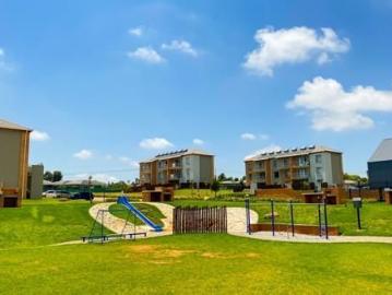 4 Bedroom Apartment in Esther Park