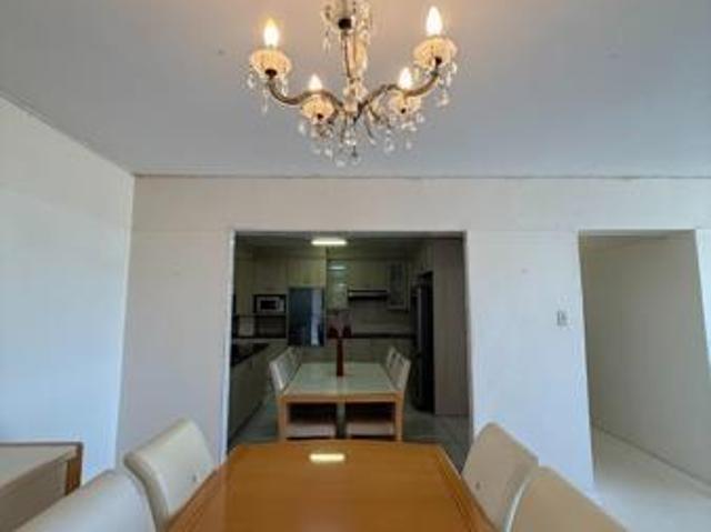 4 Bedroom Apartment in Humewood