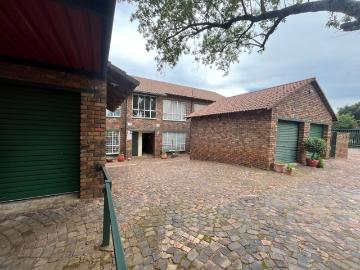Roodepoort, Mogale City Local Municipality, West Rand District Municipality, Gauteng, South Africa