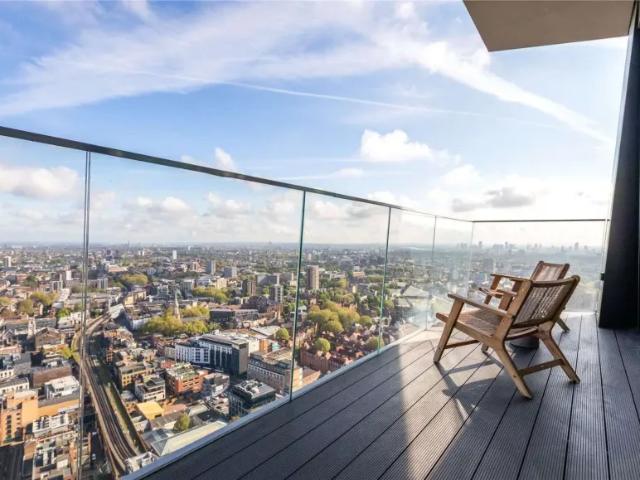 4 Bedroom Apartment Shoreditch London 102596374