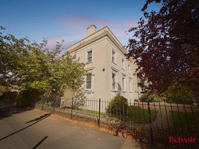 4 bedroom Apartment To Let