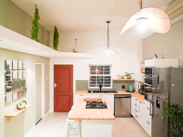 4 Bedroom Apartment To Let in Cape Town City Centre