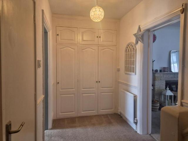 4 bedroom apartment to rent