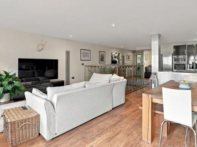 4 bedroom apartment to rent
