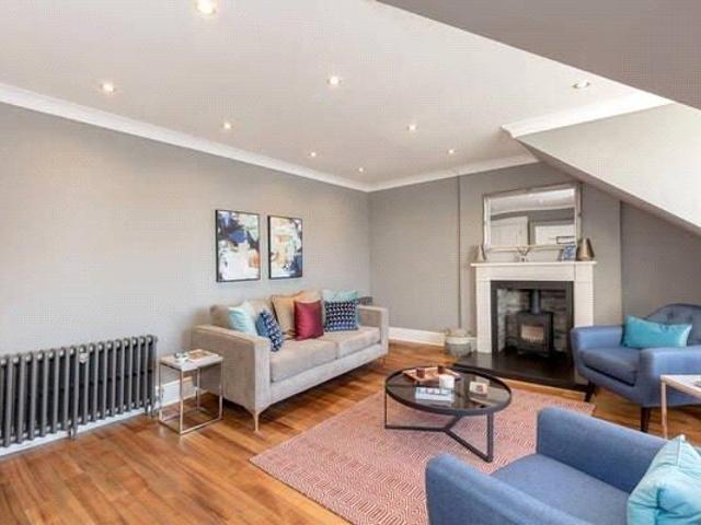 4 bedroom apartment to rent