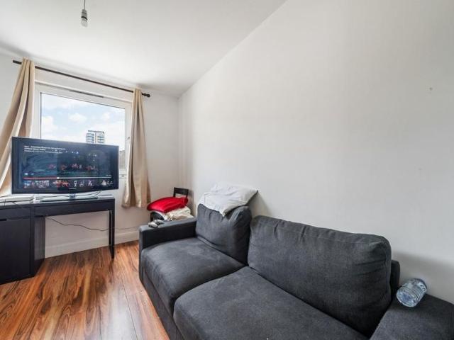4 bedroom apartment to rent