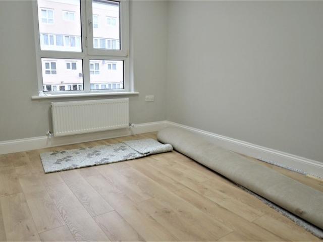 4 bedroom Apartment to rent