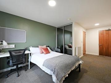 4 bedroom apartment to rent