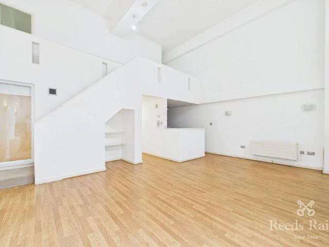 4 bedroom apartment to rent